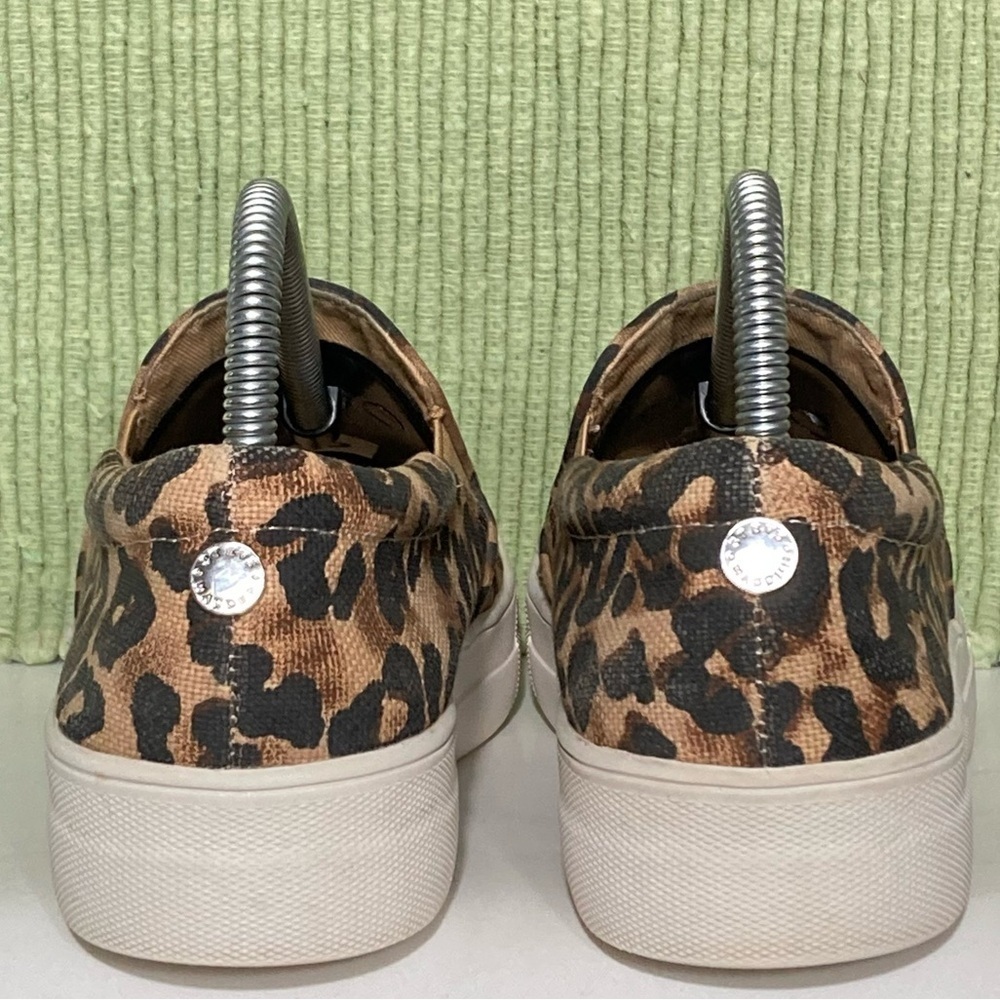 Steve Madden Womens Leopard Print Canvas Slip On Casual Sneakers Shoes SZ US 8 - Picture 4 of 11